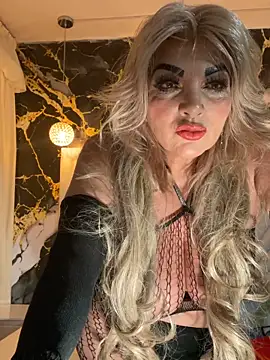 Snapshot of scarlett_sexx69 chatting on April 2026 11:47:02 AM scarlett sexx69 online show from April 2026 11:47:02 AM