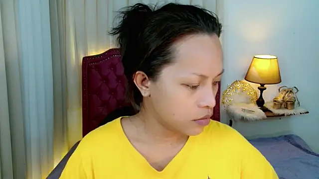 Snapshot of DreamLADYBOY chatting on May 2026 03:03:02 AM DreamLADYBOY online show from May 2026 03:03:02 AM