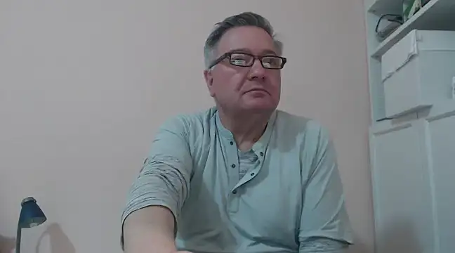 YOU6me online show from December 2024 04:25:01 PM