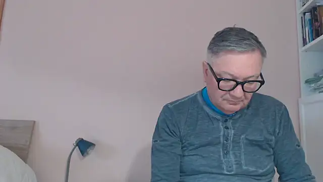 YOU6me online show from April 2026 09:43:01 AM