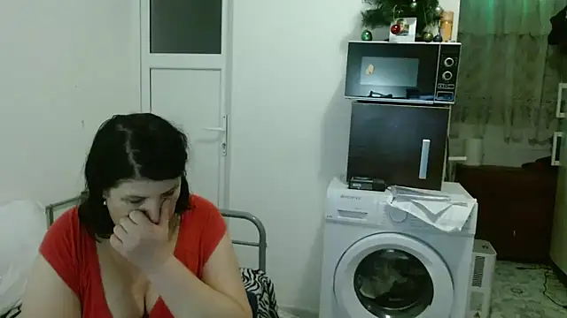 RidemerafSuzana online show from January 2025 04:04:01 PM