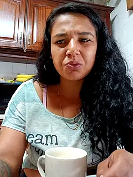 Monick17 online show from October 2025 08:59:01 AM