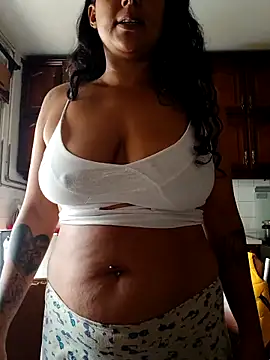 Monick17 online show from October 2025 10:11:02 AM