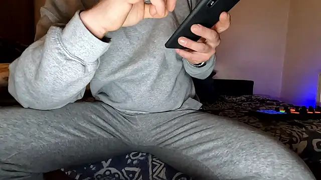 Snapshot of Lucas1andOnly4Girl chatting on December 2024 10:39:02 PM Lucas1andOnly4Girl online show from December 2024 10:39:02 PM