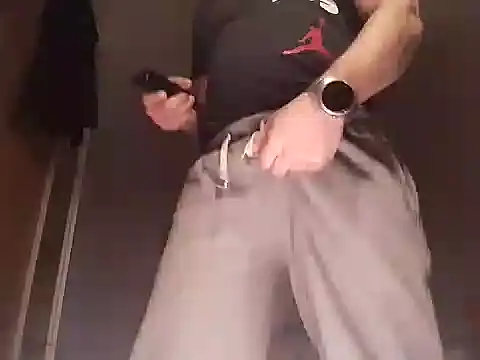 Snapshot of Lucas1andOnly4Girl chatting on January 2025 12:25:01 AM Lucas1andOnly4Girl online show from January 2025 12:25:01 AM