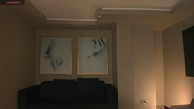 AnaDurant online show from September 2025 12:18:01 PM