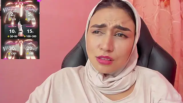 Snapshot of DarshaKhemu chatting on January 2025 11:29:01 PM DarshaKhemu online show from January 2025 11:29:01 PM