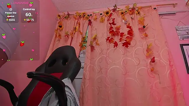 Snapshot of DarshaKhemu chatting on February 2025 06:02:01 AM DarshaKhemu online show from February 2025 06:02:01 AM