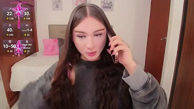 Miley Baker online show from October 2025 04:40:02 PM