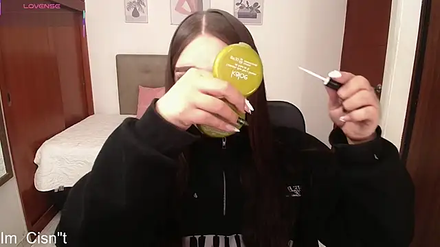 Miley Baker online show from January 2026 02:33:01 PM