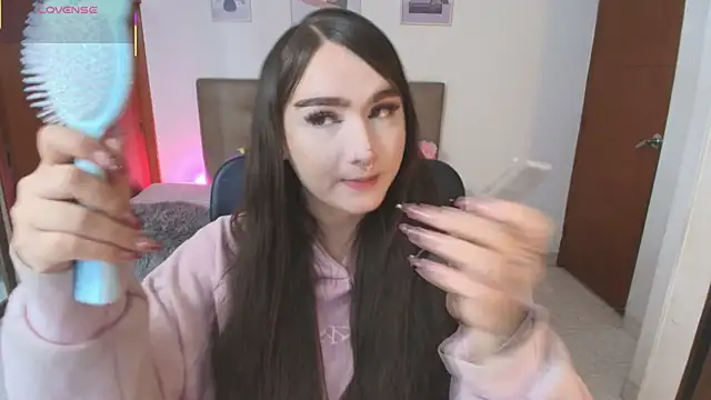 Miley Baker online show from April 2026 01:51:02 PM