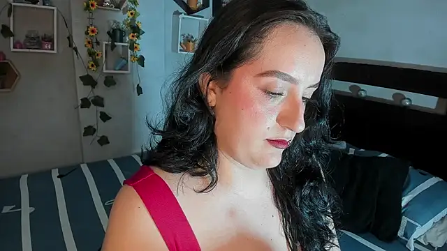 Snapshot of Cherry_jhoana chatting on December 2024 11:51:01 PM Cherry jhoana online show from December 2024 11:51:01 PM