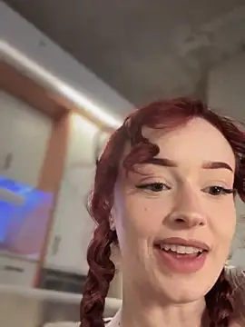 Snapshot of roxxxyrose chatting on January 2025 11:44:01 PM roxxxyrose online show from January 2025 11:44:01 PM