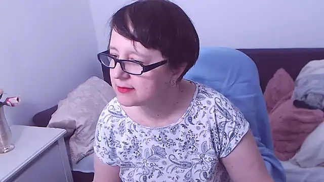 Snapshot of ChristaRose chatting on February 2025 05:42:02 AM ChristaRose online show from February 2025 05:42:02 AM