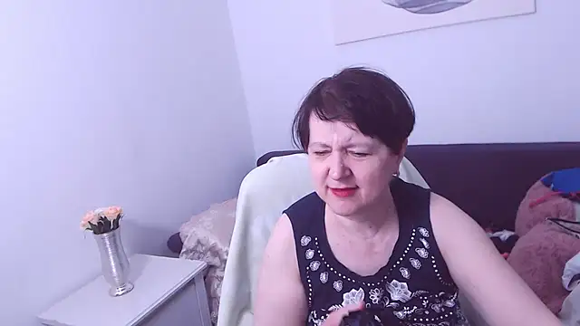Snapshot of ChristaRose chatting on February 2025 03:48:02 PM ChristaRose online show from February 2025 03:48:02 PM