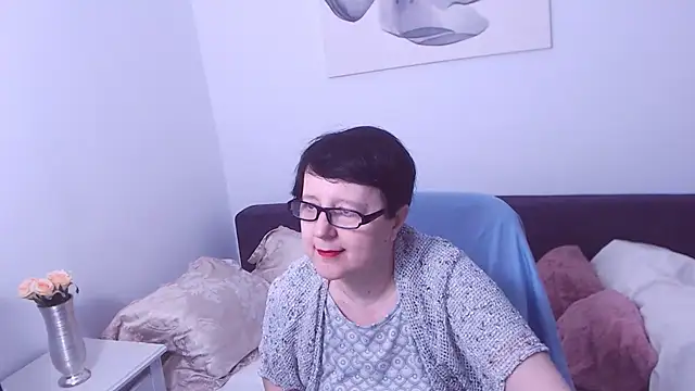 Snapshot of ChristaRose chatting on October 2025 11:46:01 PM ChristaRose online show from October 2025 11:46:01 PM
