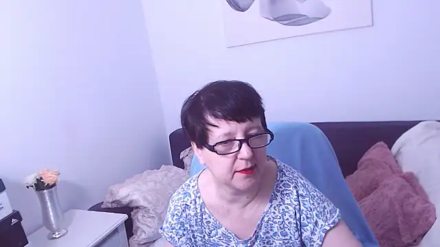 Snapshot of ChristaRose chatting on October 2025 11:58:01 PM ChristaRose online show from October 2025 11:58:01 PM