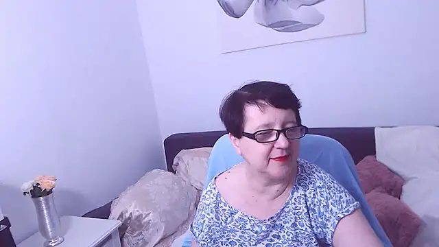 Snapshot of ChristaRose chatting on October 2025 11:16:02 PM ChristaRose online show from October 2025 11:16:02 PM