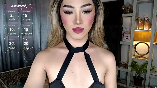 Snapshot of Local_Hoelyx chatting on December 2024 07:50:02 AM Local Hoelyx online show from December 2024 07:50:02 AM