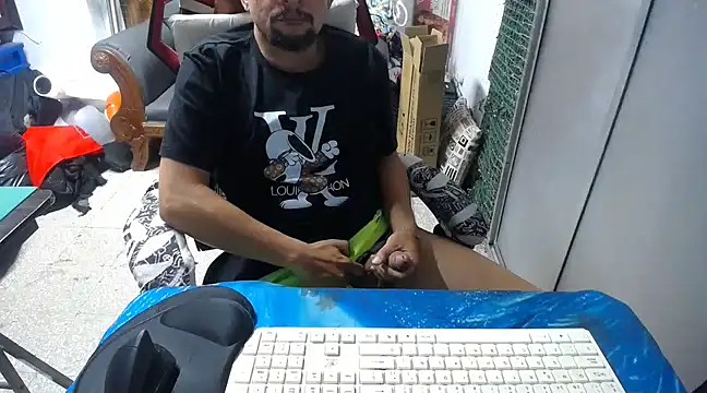 alexam galxh online show from February 2025 10:01:01 PM