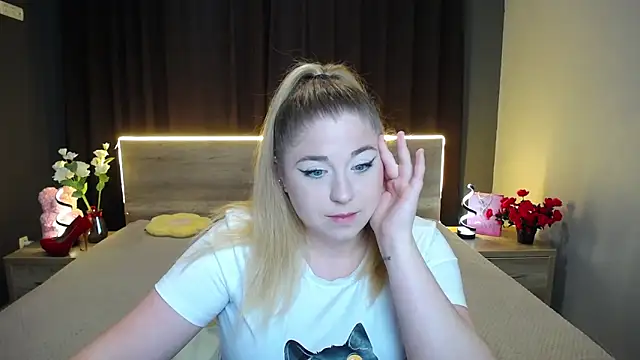 Snapshot of JessikaDaniel chatting on December 2025 07:36:01 AM JessikaDaniel online show from December 2025 07:36:01 AM