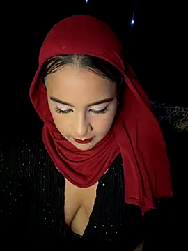 Snapshot of Maryam_yamal chatting on October 2025 08:18:02 PM Maryam yamal online show from October 2025 08:18:02 PM