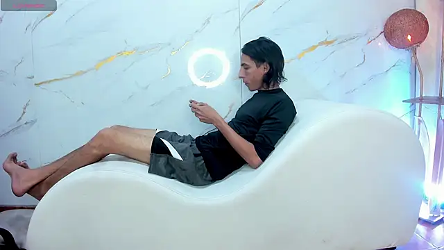 SecretsParty online show from March 2026 07:42:02 PM