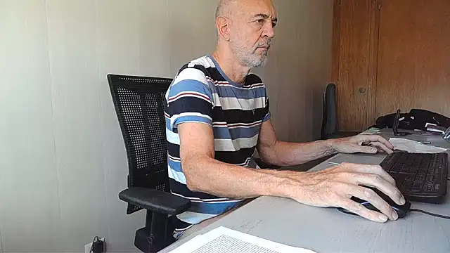 Herba Mare online show from December 2025 12:56:01 PM