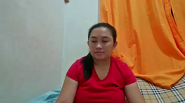 Snapshot of LalaiAsian chatting on December 2024 11:32:02 AM LalaiAsian online show from December 2024 11:32:02 AM