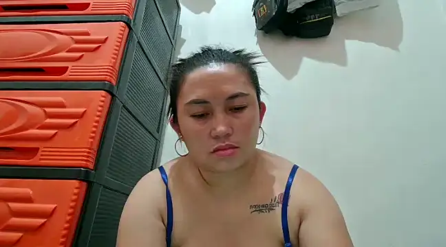 Snapshot of LalaiAsian chatting on February 2025 09:38:02 PM LalaiAsian online show from February 2025 09:38:02 PM