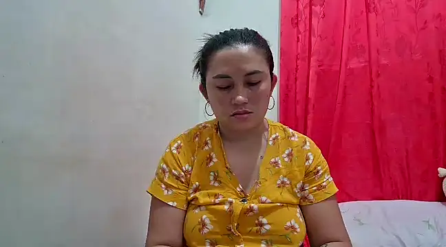 Snapshot of LalaiAsian chatting on March 2025 03:54:02 AM LalaiAsian online show from March 2025 03:54:02 AM