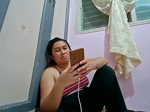 Snapshot of LalaiAsian chatting on September 2025 07:35:01 PM LalaiAsian online show from September 2025 07:35:01 PM