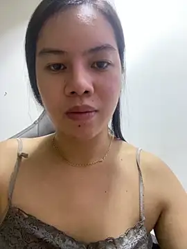 Hebefemme online show from February 2026 11:06:02 AM