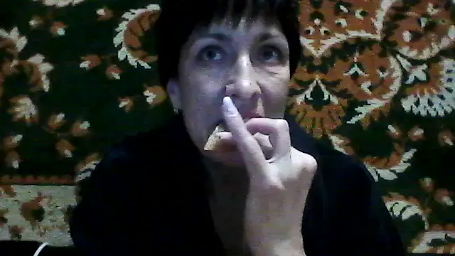 SunnyAmorre online show from April 2026 08:25:02 PM