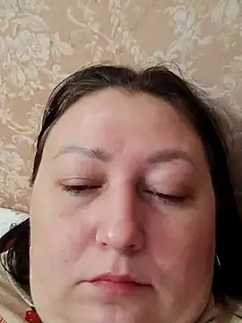 Rini333 online show from November 2025 02:28:02 AM