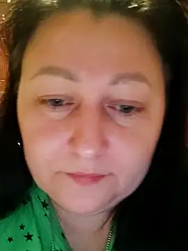 Rini333 online show from March 2026 08:32:01 PM