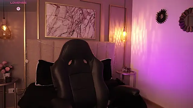 Samantha Brooke online show from March 2026 02:31:02 PM