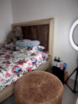 Shara dreams online show from October 2025 11:42:02 PM