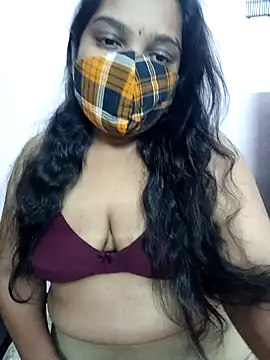 Snapshot of lovely-latha chatting on January 2025 11:29:02 AM lovely-latha online show from January 2025 11:29:02 AM