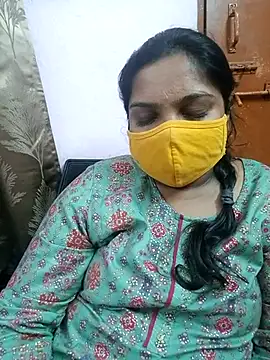 Snapshot of lovely-latha chatting on February 2025 04:59:01 PM lovely-latha online show from February 2025 04:59:01 PM