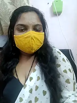 Snapshot of lovely-latha chatting on March 2025 10:24:01 AM lovely-latha online show from March 2025 10:24:01 AM