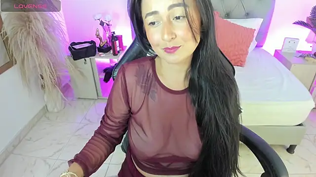 Snapshot of sahara1802 chatting on July 2026 05:02:02 AM sahara1802 online show from July 2026 05:02:02 AM