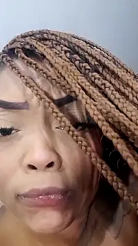 sweetlinddsay online show from April 2026 01:45:02 PM