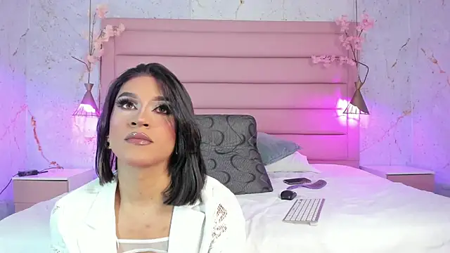 Scarleett 22 online show from December 2025 07:52:02 PM