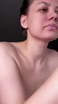 NinaVI online show from January 2025 05:55:02 PM