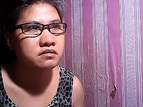 sweetsosie18 online show from March 2025 04:00:02 PM