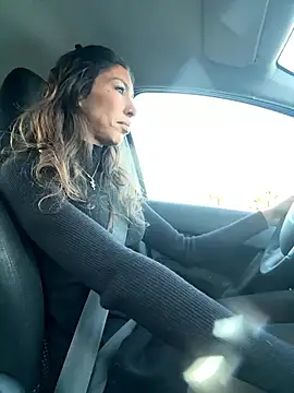 amanilouve online show from January 2026 07:24:02 AM