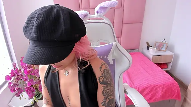 katalina garcia online show from January 2026 07:56:02 PM