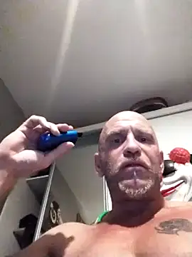 Snapshot of Verynaughtyx chatting on October 2025 09:37:01 PM Verynaughtyx online show from October 2025 09:37:01 PM