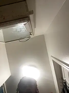 Snapshot of Big_papirocky chatting on November 2025 08:20:01 PM Big papirocky online show from November 2025 08:20:01 PM